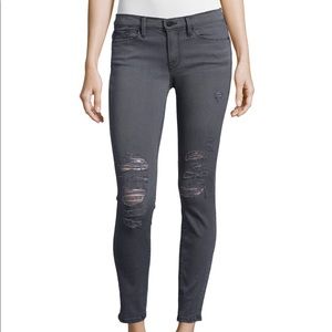 FRAME Le Skinny De Jeanne Jeans